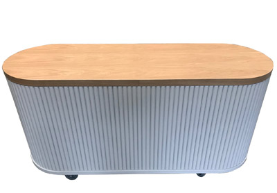 Loungeserie Elversberg Sitzbank mit integrierten Tischen und Theke abschliebar und mit Rollen